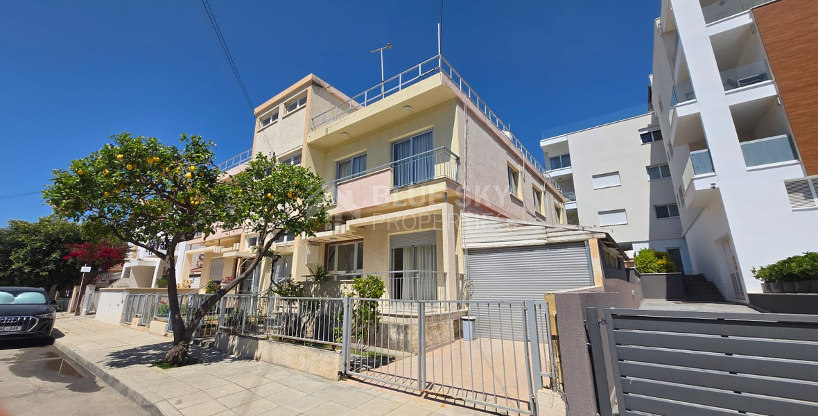 Three-Bedroom Upper Floor House for Sale in Potamos Germasogeias- Fully Renovated with Private Rooftop