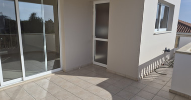 Spacious Three Bedroom Apartment  in Agios Theodorou for Rent