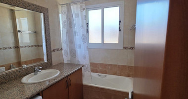 Spacious Three Bedroom Apartment  in Agios Theodorou for Rent