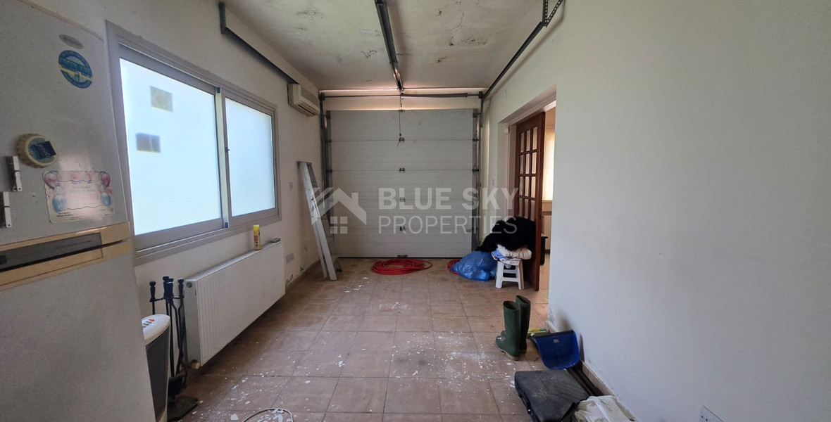 Detached Three-Bedroom Villa on 640m² Plot for Sale in Ypsonas: with Garden & Pool