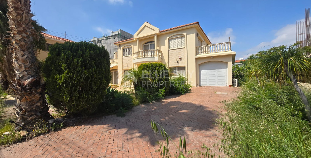 Detached Three-Bedroom Villa on 640m² Plot for Sale in Ypsonas: with Garden & Pool