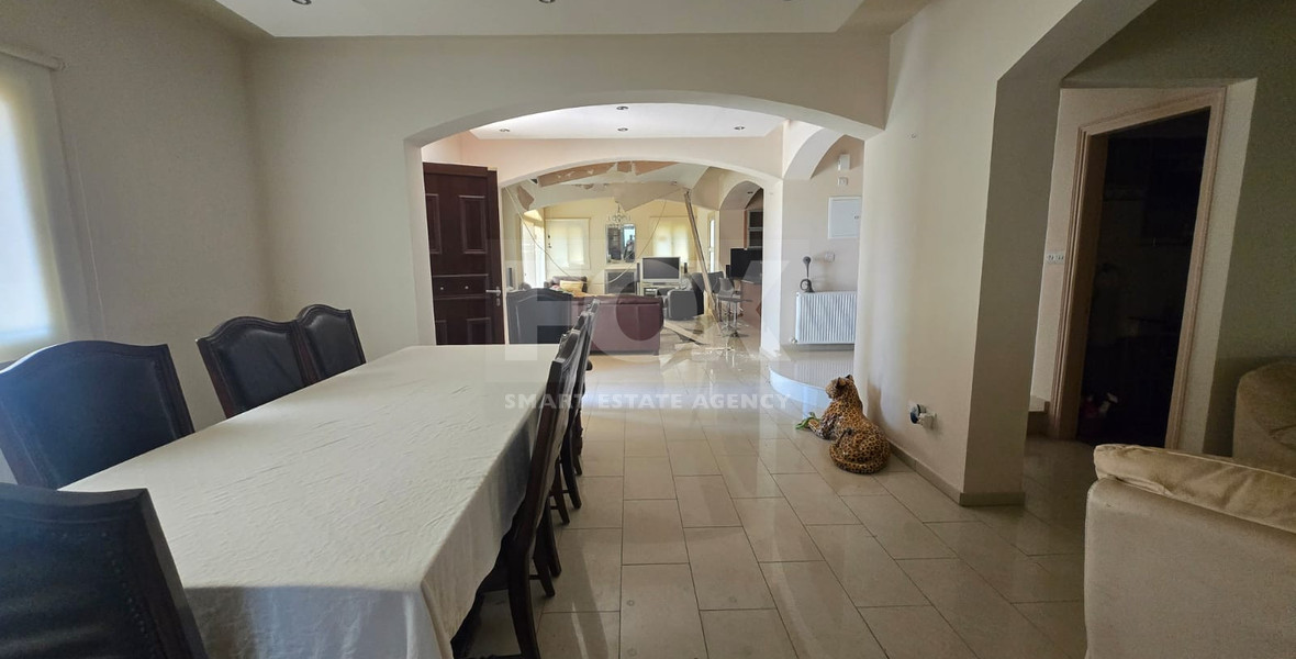Detached Three-Bedroom Villa on 640m² Plot for Sale in Ypsonas: with Garden & Pool