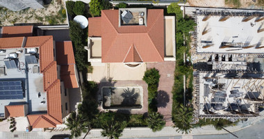 Detached Three-Bedroom Villa on 640m² Plot for Sale in Ypsonas: with Garden & Pool