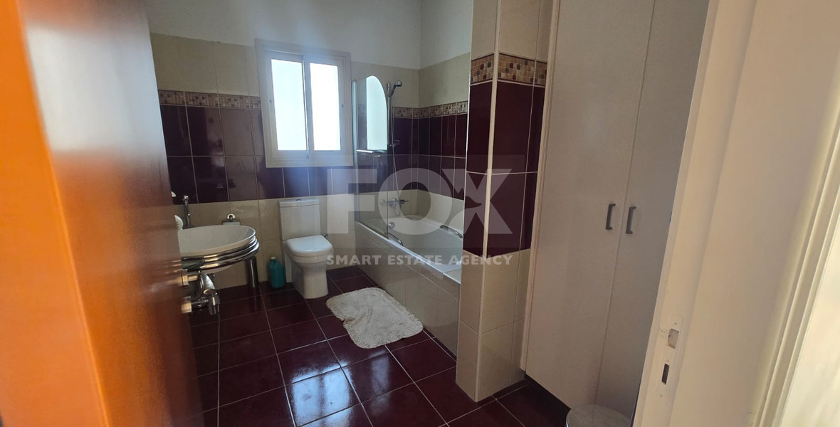Detached Three-Bedroom Villa on 640m² Plot for Sale in Ypsonas: with Garden & Pool