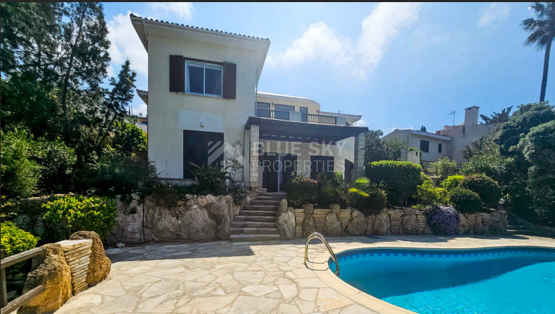 🌅 Elegant Three Bedroom Detached Villa in Tala – With Stunning Sea Views & Private Pool for Sale
