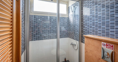 FOUR BEDROOM SEAVIEW BUNGALOW FOR SALE