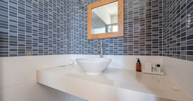 FOUR BEDROOM SEAVIEW BUNGALOW FOR SALE