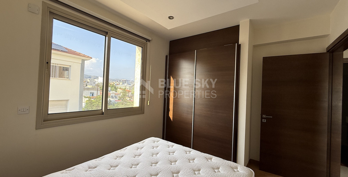 For Rent Modern Two Bedroom Apartment in Mesa Geitonia