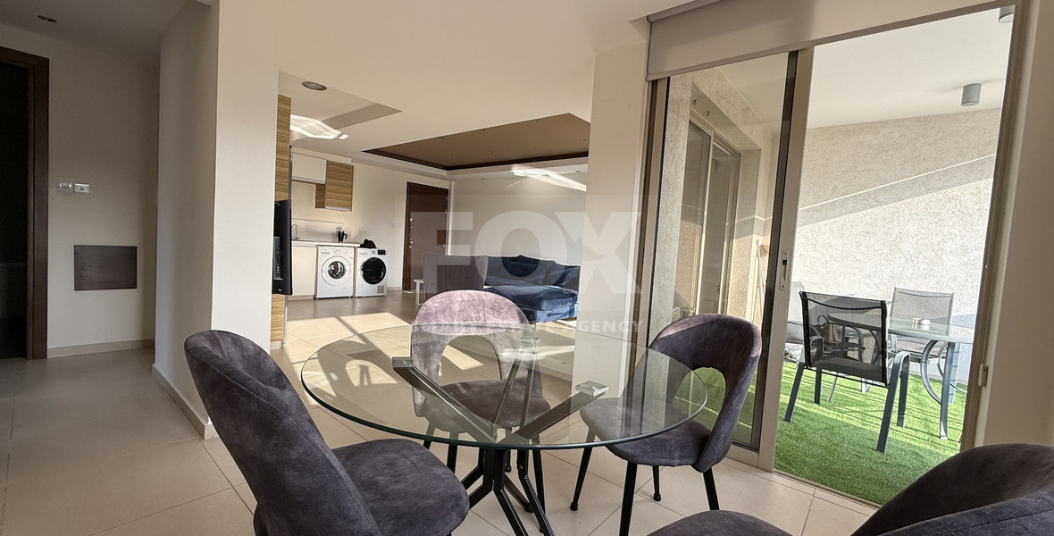 For Rent Modern Two Bedroom Apartment in Mesa Geitonia