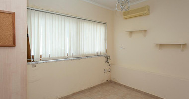 Three Bedroom Maisonette in Anavargos Paphos for sale | Investment Opportunity with Parking & Verandas