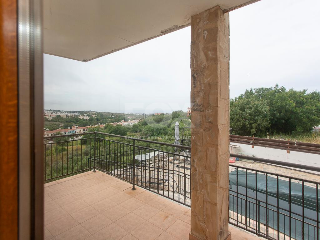 Three Bedroom Maisonette in Anavargos Paphos for sale | Investment Opportunity with Parking & Verandas