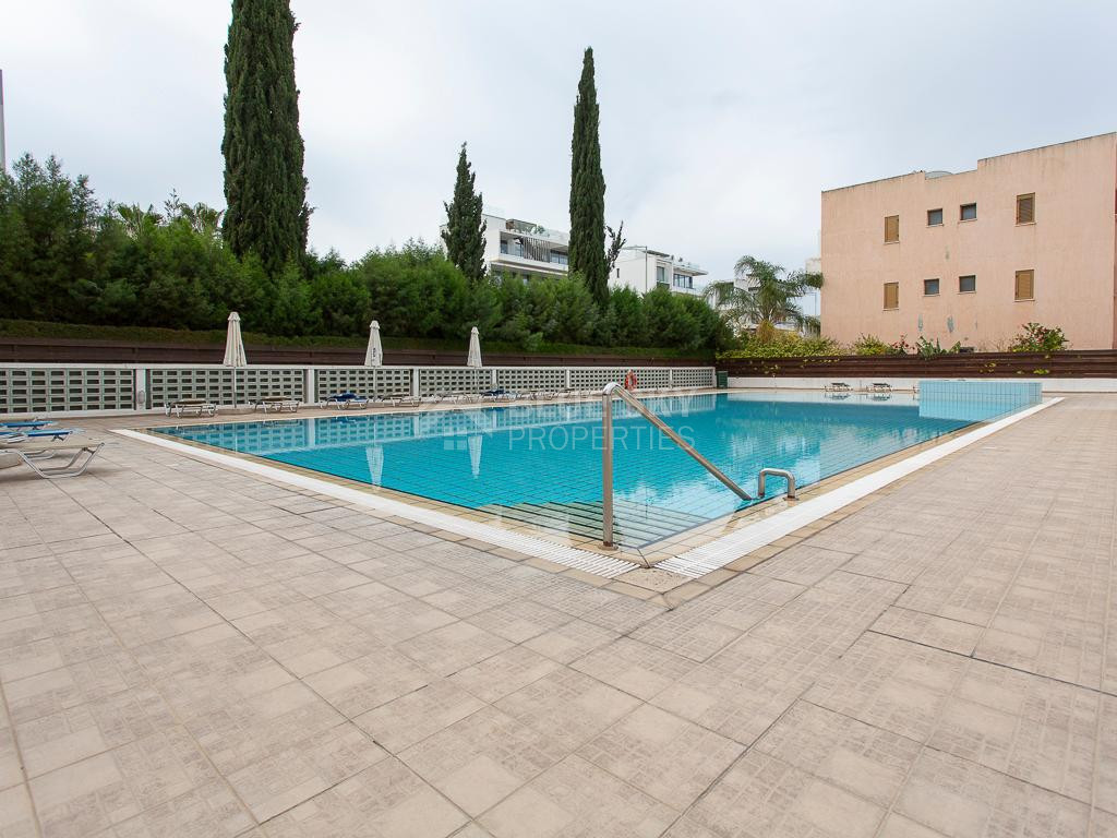 Modern one Bedroom Apartment for Sale in Paphos Universal Area with Communal Pool and Title Deed