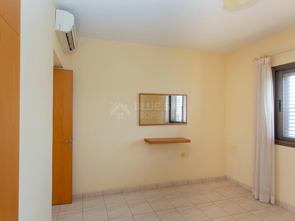 Modern one Bedroom Apartment for Sale in Paphos Universal Area with Communal Pool and Title Deed