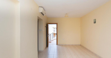 Modern one Bedroom Apartment for Sale in Paphos Universal Area with Communal Pool and Title Deed