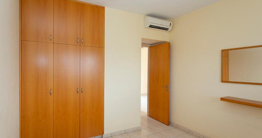 Modern one Bedroom Apartment for Sale in Paphos Universal Area with Communal Pool and Title Deed