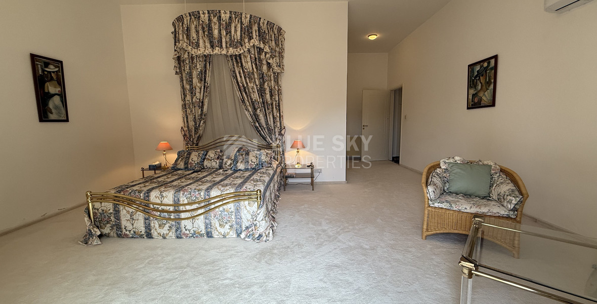 6 Bedroom Luxury Villa for Sale in Moniatis with Indoor Heated Pool
