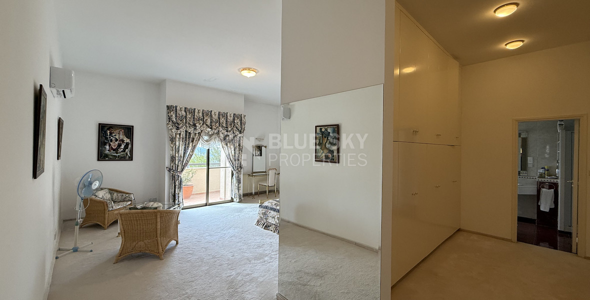 6 Bedroom Luxury Villa for Sale in Moniatis with Indoor Heated Pool