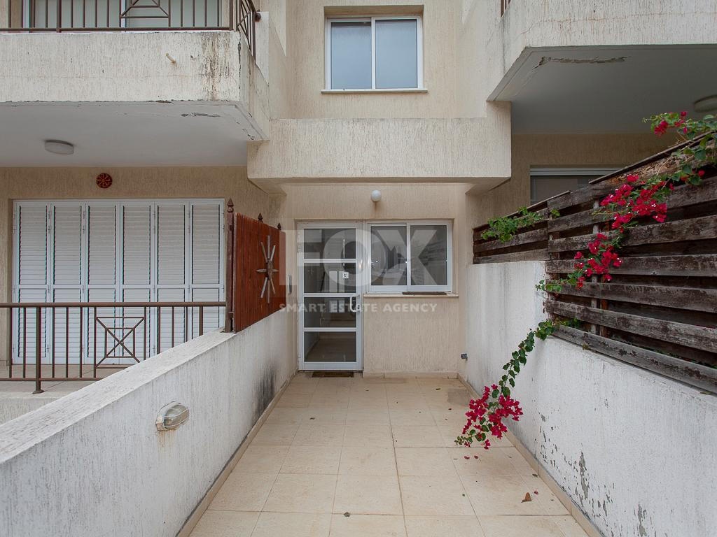 For sale, two-Bedroom Ground Floor Apartment with Yard in Chloraka, Paphos – Ideal Investment or Residence