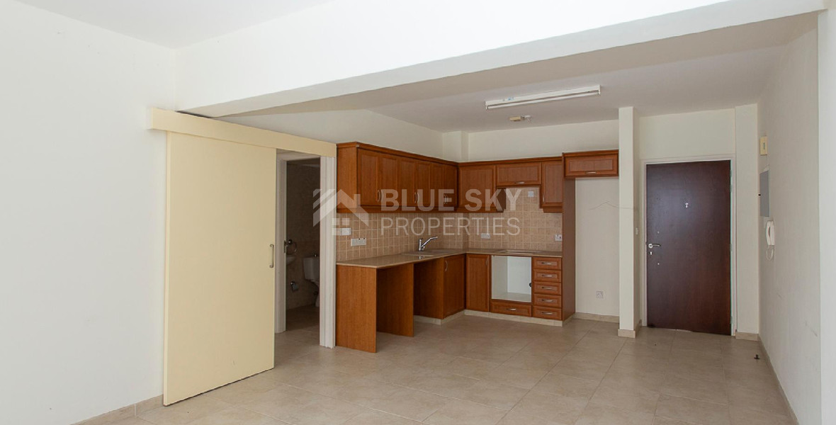 For sale, two-Bedroom Ground Floor Apartment with Yard in Chloraka, Paphos – Ideal Investment or Residence