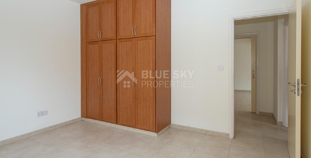 For sale, two-Bedroom Ground Floor Apartment with Yard in Chloraka, Paphos – Ideal Investment or Residence