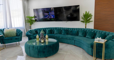 For Rent Modern Seven Bedroom Villa in Parekklisia Area