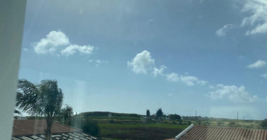 For sale Prime Real Estate: High-Yield four Bed Villa in Exclusive Gated Community