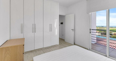 For sale Prime Real Estate: High-Yield four Bed Villa in Exclusive Gated Community