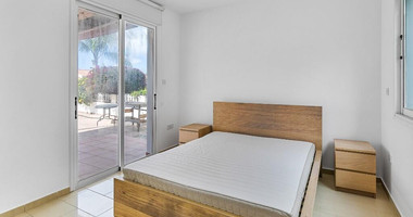 For sale Prime Real Estate: High-Yield four Bed Villa in Exclusive Gated Community