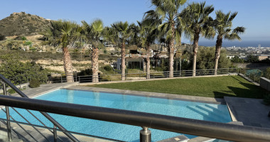 RENT: UNFURNISHED 4 BEDROOM VILLA WITH MAIDS QUARTER AND PANORAMIC SEA VIEWS- SWIMMING POOL- SOLAR PANELS- NEAR SCHOOLS.