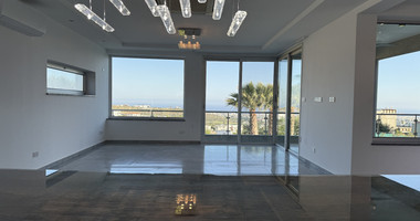 RENT: UNFURNISHED 4 BEDROOM VILLA WITH MAIDS QUARTER AND PANORAMIC SEA VIEWS- SWIMMING POOL- SOLAR PANELS- NEAR SCHOOLS.