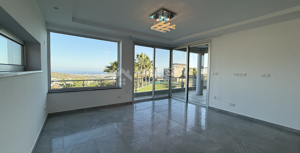 RENT: UNFURNISHED 4 BEDROOM VILLA WITH MAIDS QUARTER AND PANORAMIC SEA VIEWS- SWIMMING POOL- SOLAR PANELS- NEAR SCHOOLS.