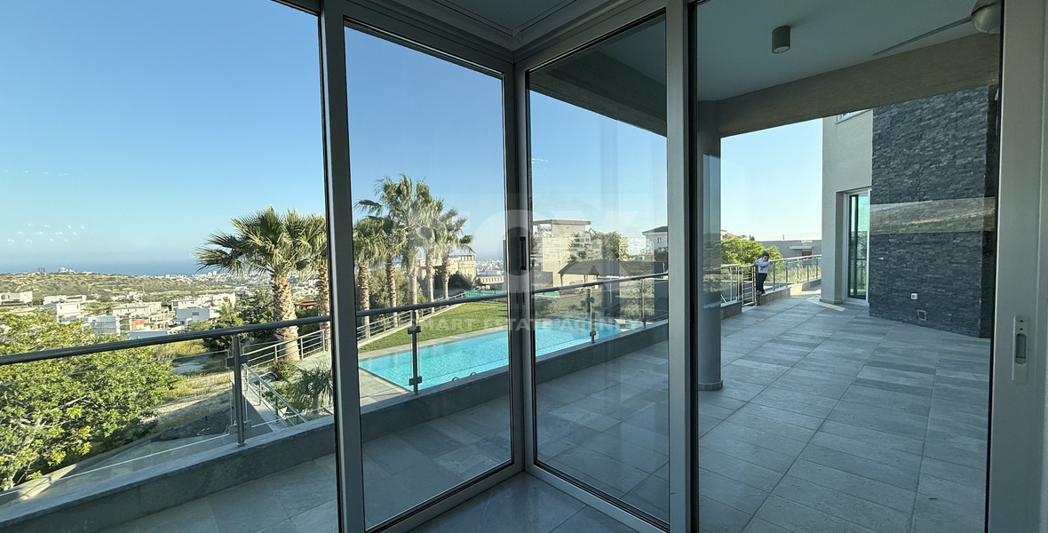 RENT: UNFURNISHED 4 BEDROOM VILLA WITH MAIDS QUARTER AND PANORAMIC SEA VIEWS- SWIMMING POOL- SOLAR PANELS- NEAR SCHOOLS.