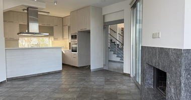 RENT: UNFURNISHED 4 BEDROOM VILLA WITH MAIDS QUARTER AND PANORAMIC SEA VIEWS- SWIMMING POOL- SOLAR PANELS- NEAR SCHOOLS.