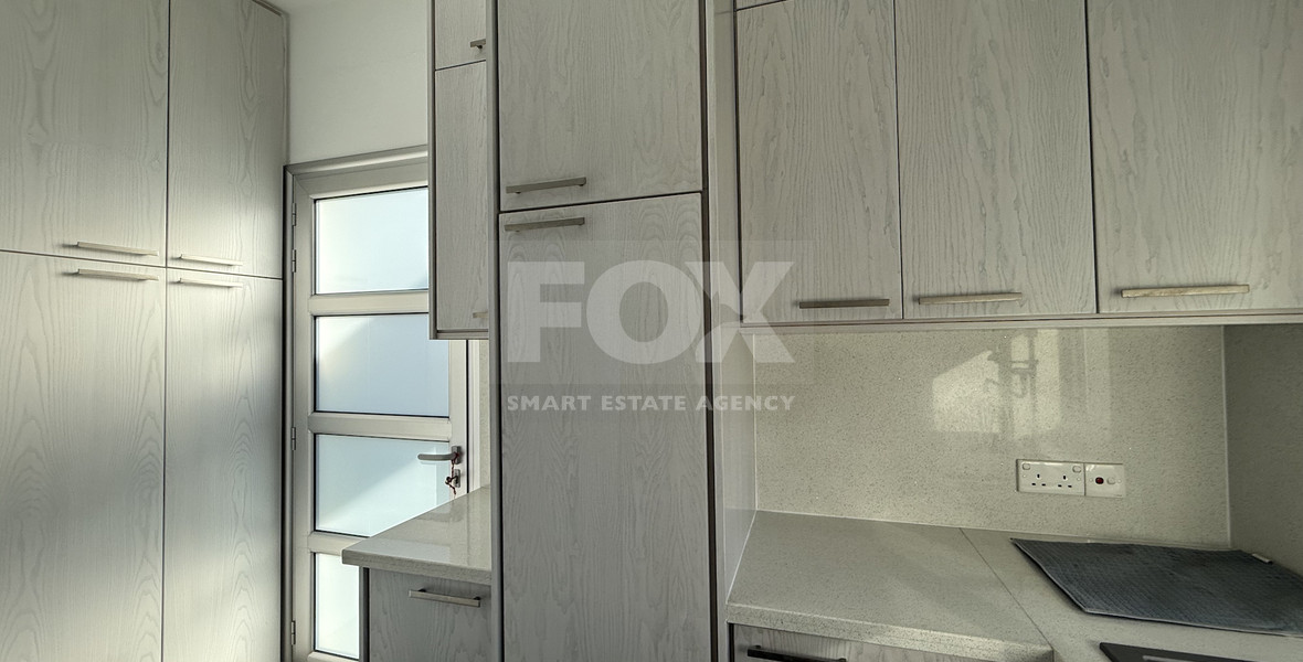 RENT: UNFURNISHED 4 BEDROOM VILLA WITH MAIDS QUARTER AND PANORAMIC SEA VIEWS- SWIMMING POOL- SOLAR PANELS- NEAR SCHOOLS.