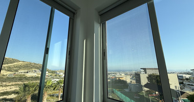 RENT: UNFURNISHED 4 BEDROOM VILLA WITH MAIDS QUARTER AND PANORAMIC SEA VIEWS- SWIMMING POOL- SOLAR PANELS- NEAR SCHOOLS.