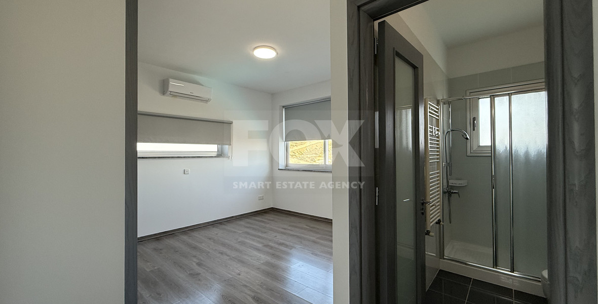 RENT: UNFURNISHED 4 BEDROOM VILLA WITH MAIDS QUARTER AND PANORAMIC SEA VIEWS- SWIMMING POOL- SOLAR PANELS- NEAR SCHOOLS.