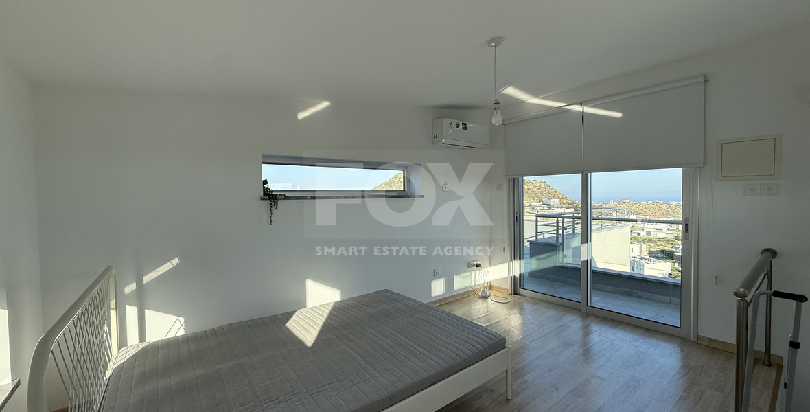 RENT: UNFURNISHED 4 BEDROOM VILLA WITH MAIDS QUARTER AND PANORAMIC SEA VIEWS- SWIMMING POOL- SOLAR PANELS- NEAR SCHOOLS.