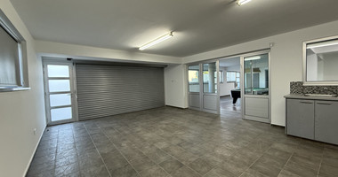 RENT: UNFURNISHED 4 BEDROOM VILLA WITH MAIDS QUARTER AND PANORAMIC SEA VIEWS- SWIMMING POOL- SOLAR PANELS- NEAR SCHOOLS.