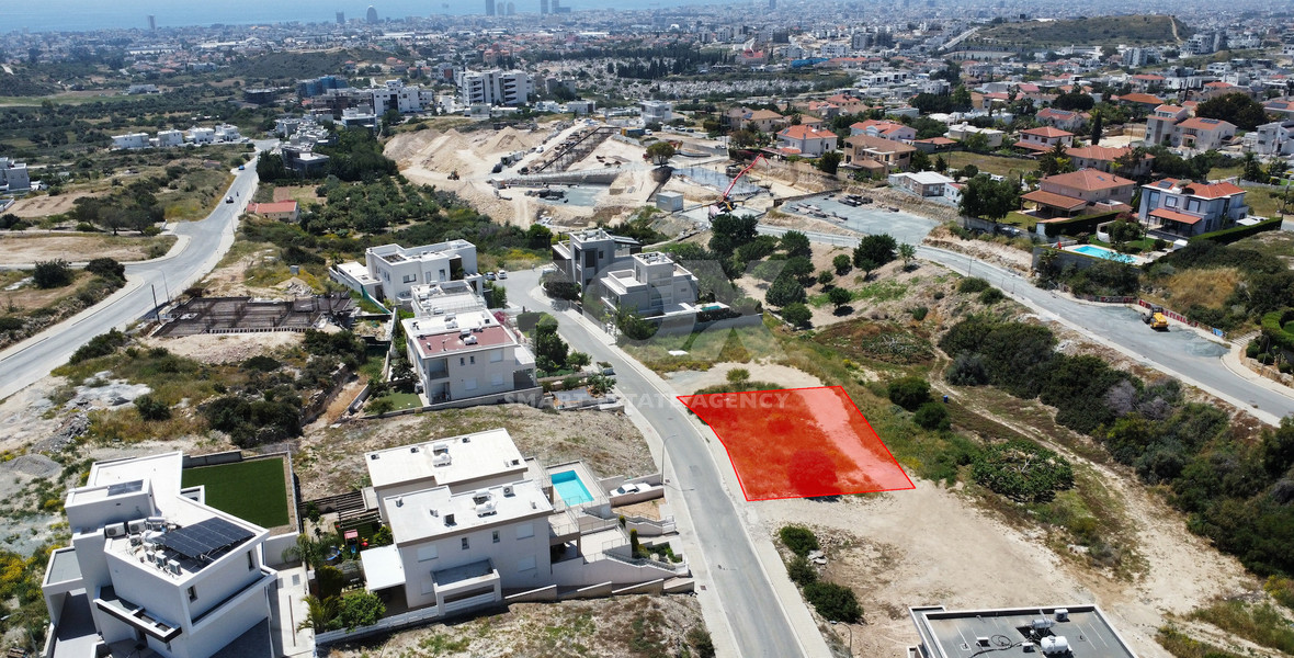 Prime Plot for sale in Agia Paraskevi: with Permits for Luxury Villas