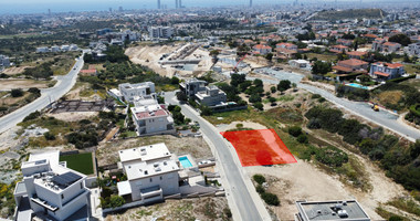 Prime Plot for sale in Agia Paraskevi: with Permits for Luxury Villas