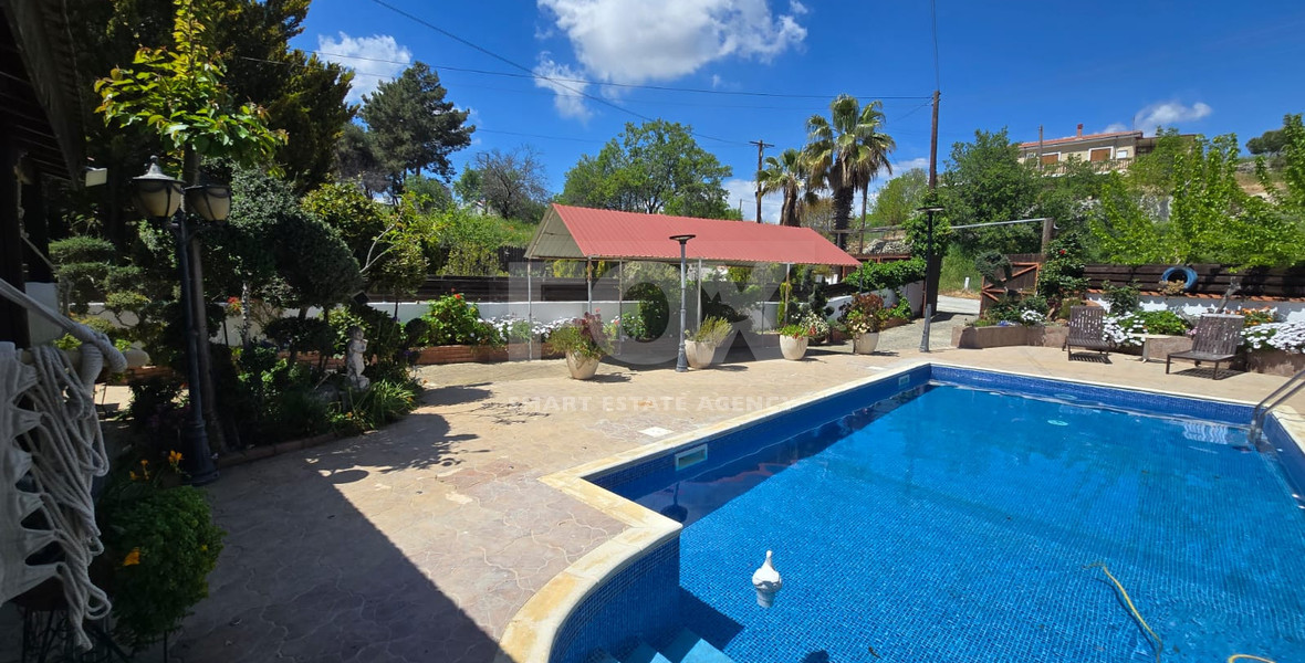 House for Rent in Lofou