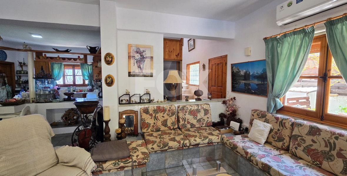 House for Rent in Lofou
