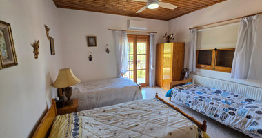 House for Rent in Lofou