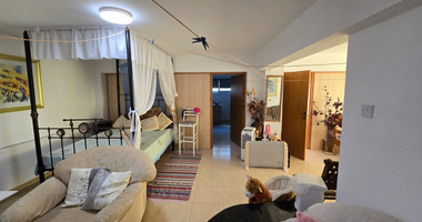 House for Rent in Lofou