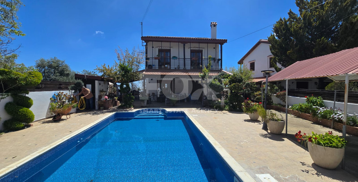 House for Rent in Lofou