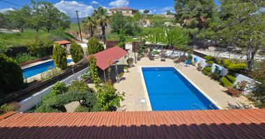 House for Rent in Lofou