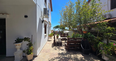 House for Rent in Lofou