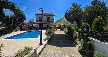 House for Rent in Lofou