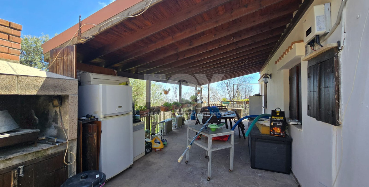 House for Rent in Lofou
