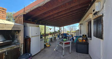 House for Rent in Lofou